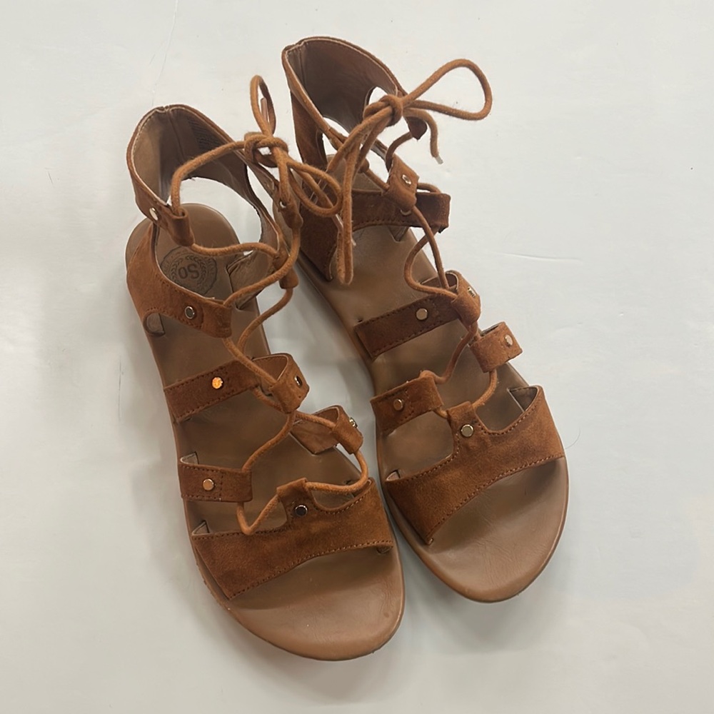 SO Tan Suede Gladiator Sandals